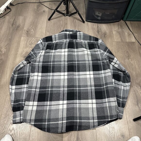Woolrich Flannel Shirt Mens Large Black White Long Sleeved Button Up - Picture 6 of 6